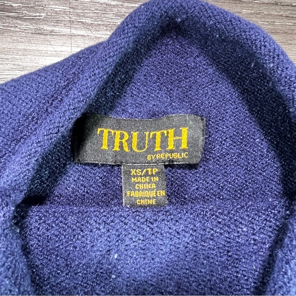 Truth by Republic Women’s Navy Blue Sweater XS - Picture 4 of 8